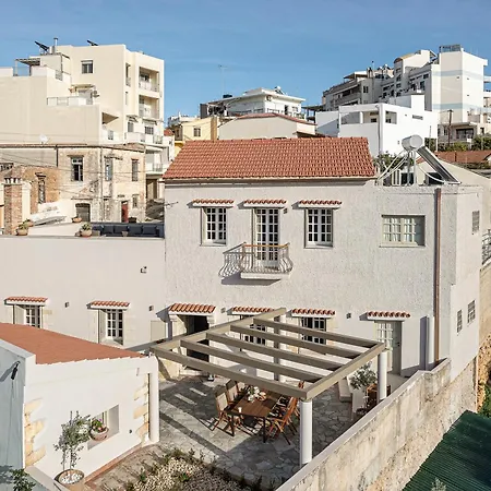 Casa Benedetta Vila *