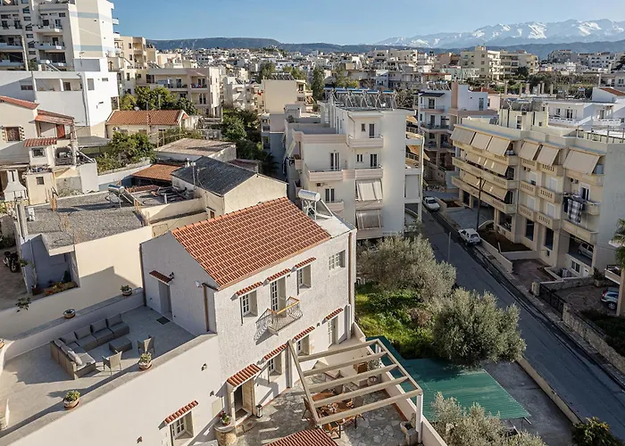 Casa Benedetta Willa *